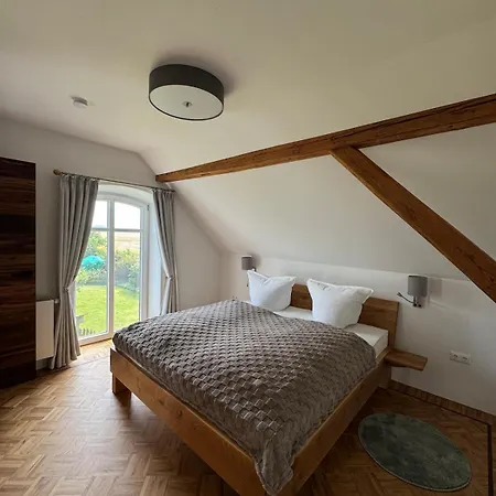 Deichnest Bei Friesens Fuer 9 Gaeste * Barsfleth